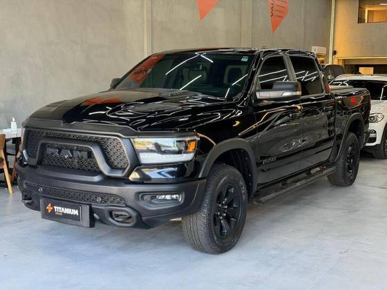 RAM 1500 5.7 V8 GASOLINA REBEL CD 4X4 AUTOMÁTICO